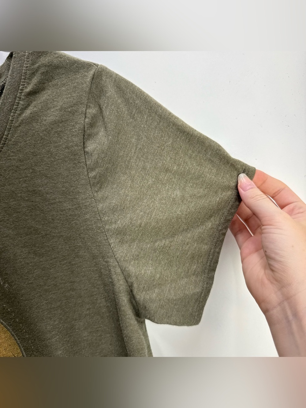 Lucky Brand Women’s Green Celestial “Good Luck & Good Fortune” T-Shirt - Picture 3 of 7